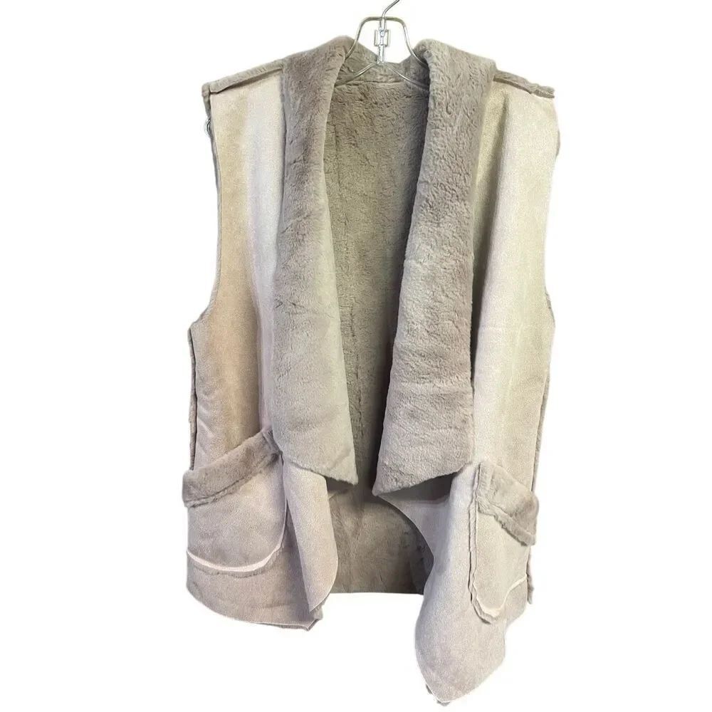 Love Of Fashion Faux Fur/Faux Suede Open Vest One Size  Beige  NWT
